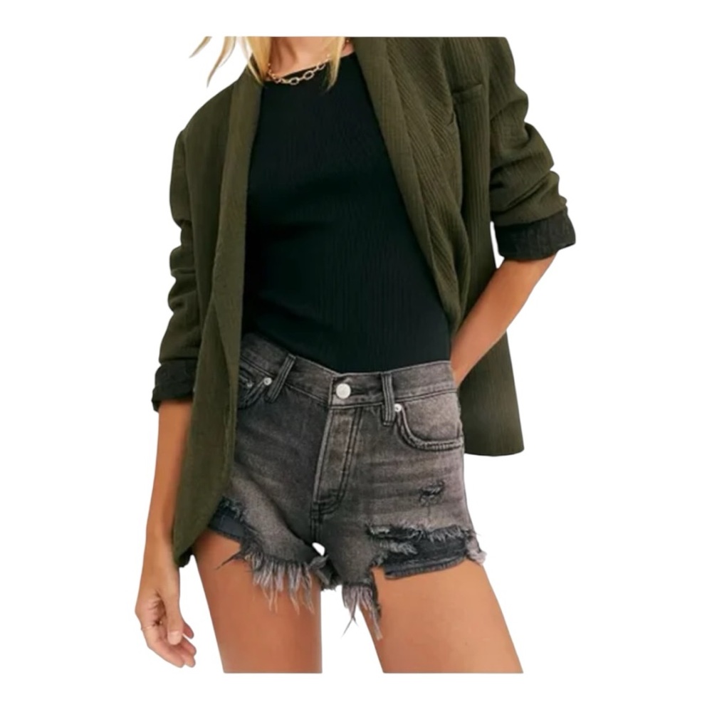 NWT Free People Loving the Good Vibrations Shorts - Sulphor Black Size 31